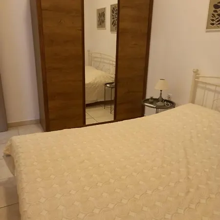 Appartamento Konnie Seaside House 1 Diakopto
